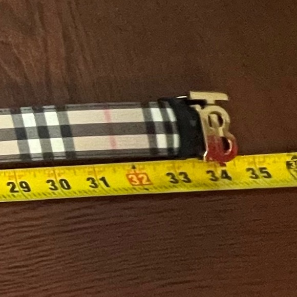 NWT, Authentic Burberry Black and Cream Belt with Gold Buckle - Picture 7 of 7